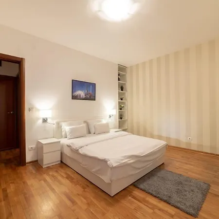 Royal Apartment *